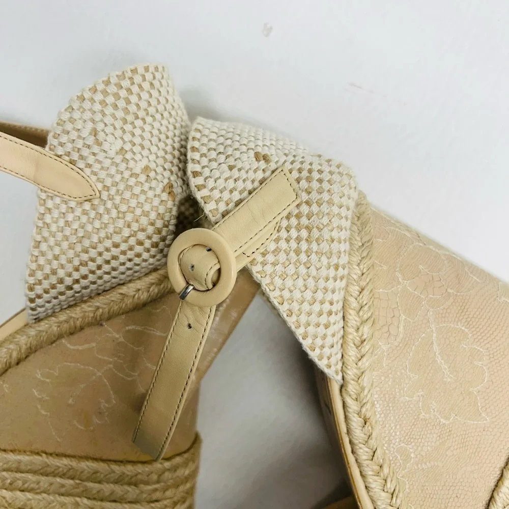 Valentino Lace Platform Wedges size 40/ 9